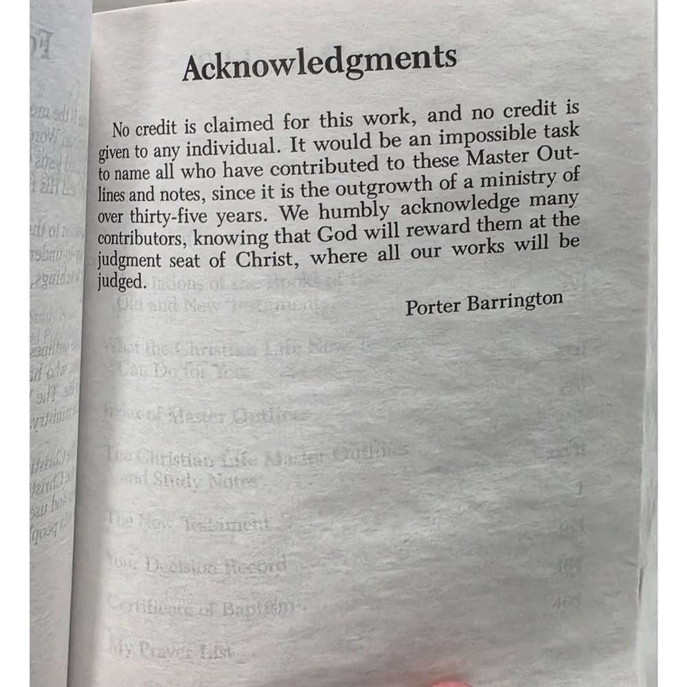The Christian Life New Testament w/Master Outlines and Study Notes, Pocketsize